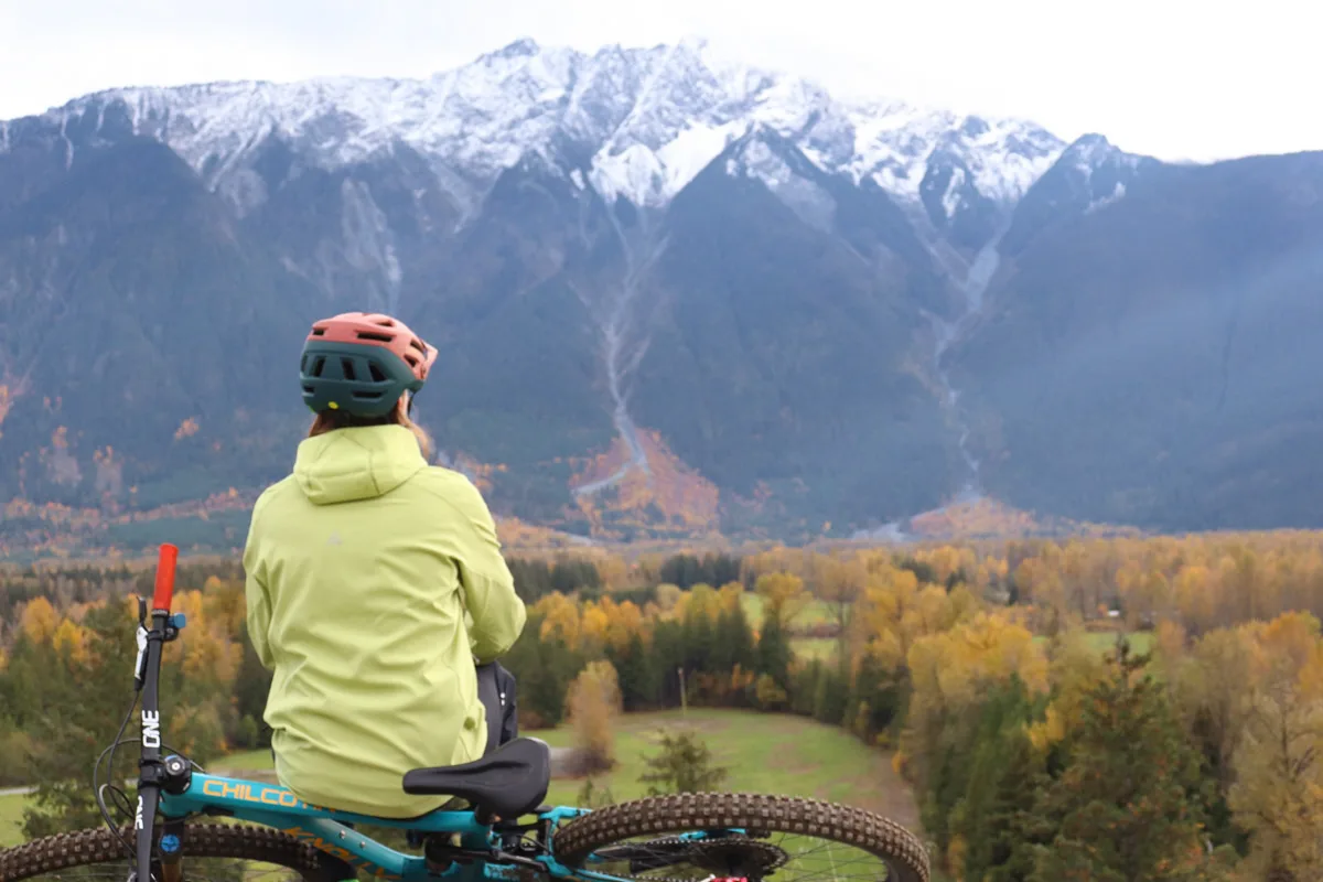 7mesh Spruce Hoody, SF, Mt. Currie